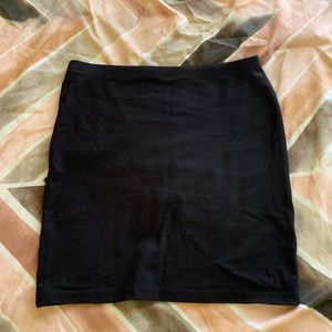 black mini pencil skirt